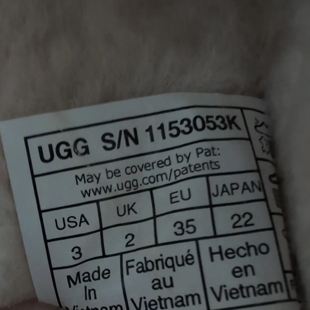 UGG Tazzle Chestnut Tan Suede Platform Slippers Youth 3 M594